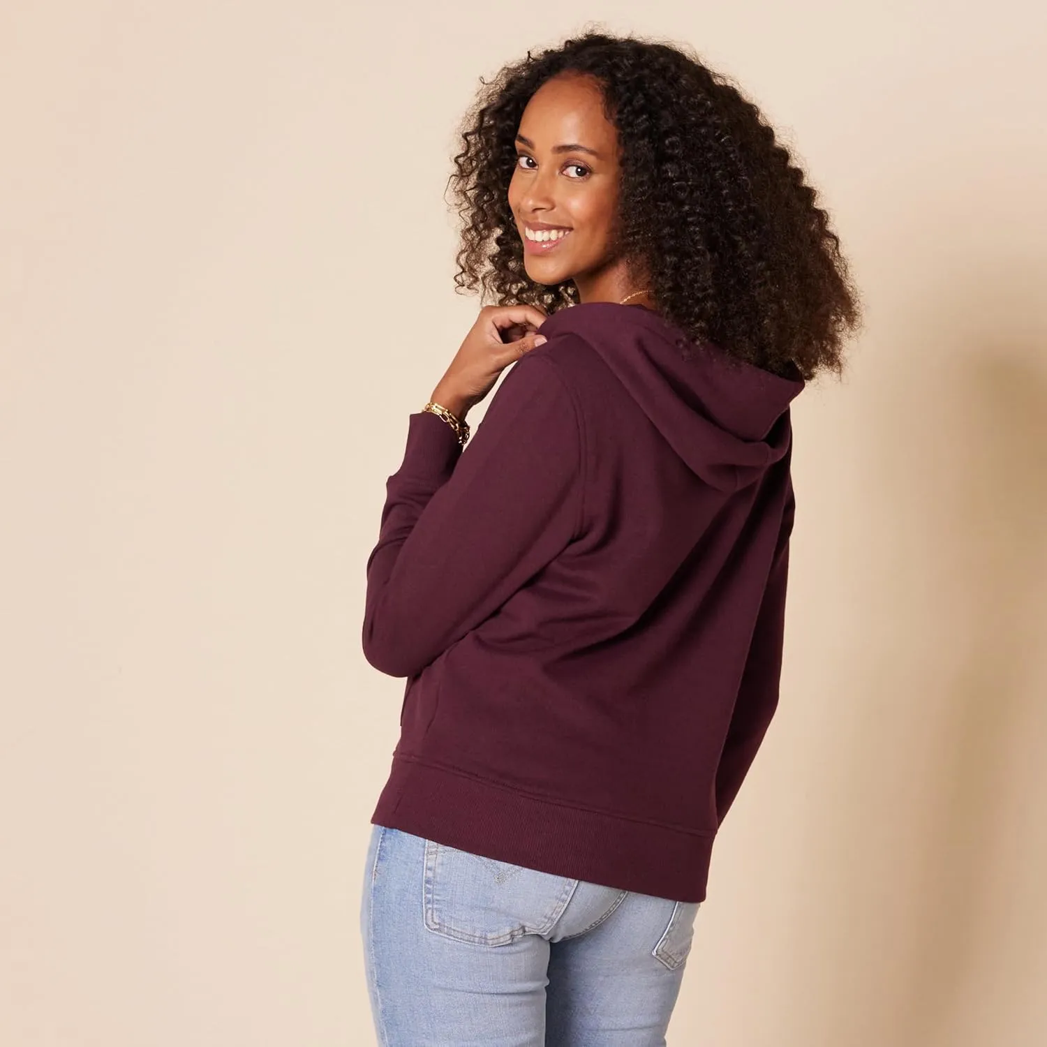 Amazon Essentials Women's Classic-Fit Long-Sleeve Open V-Neck Hooded Sweatshirt