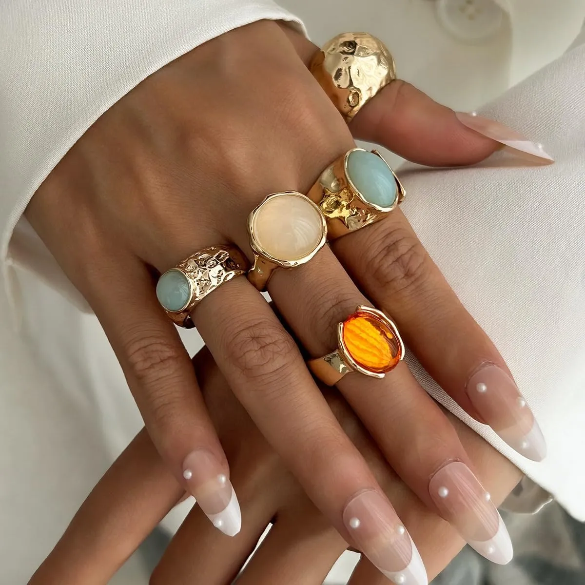 Chunky Knuckle Rings for Women Chunky Gold Statement Stacking Crystal Knuckle Rings Set Statement Flower Artificial Baroque Pearl Ring Jewelry
