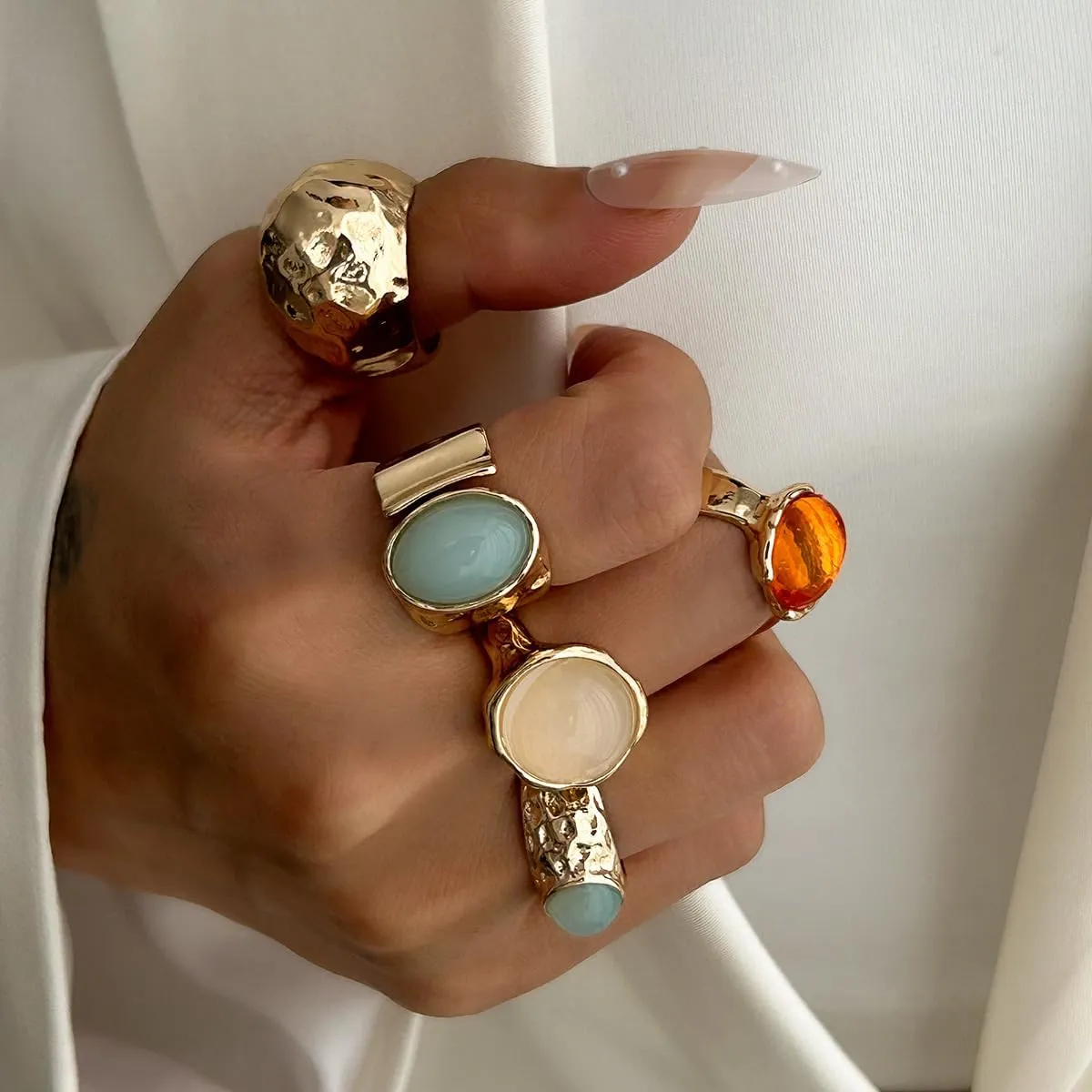 Chunky Knuckle Rings for Women Chunky Gold Statement Stacking Crystal Knuckle Rings Set Statement Flower Artificial Baroque Pearl Ring Jewelry