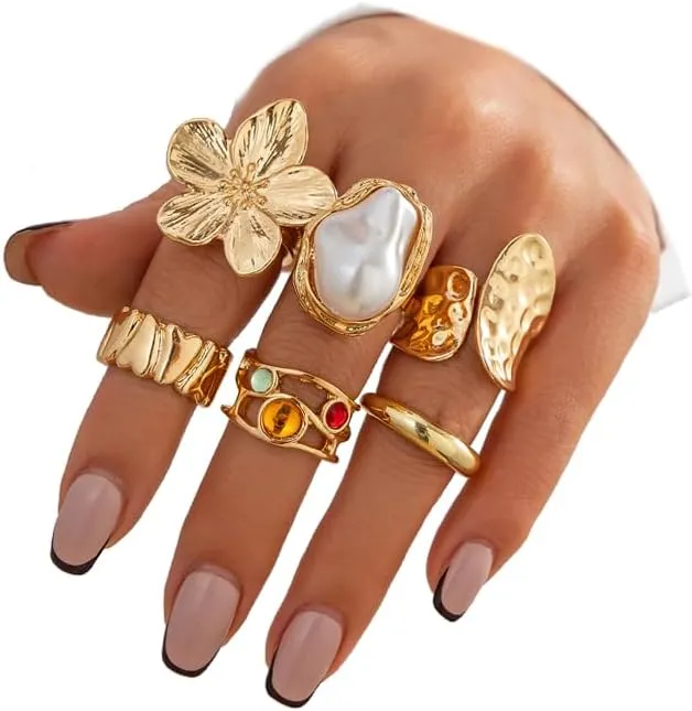 Chunky Knuckle Rings for Women Chunky Gold Statement Stacking Crystal Knuckle Rings Set Statement Flower Artificial Baroque Pearl Ring Jewelry
