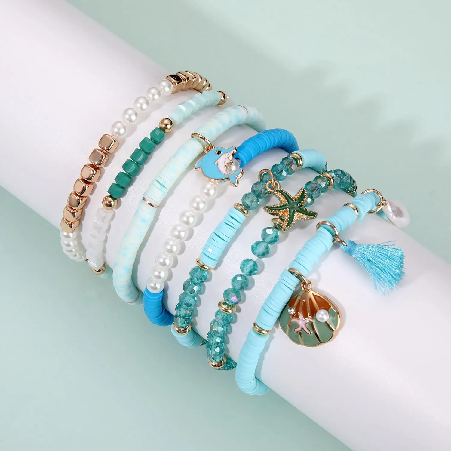 FAERLIIRY Beaded Bracelet Heishi Stretch Bracelets for Woman Preppy Bracelets Summer Beaded Bracelet Colorful Beach Surfer Bracelet Preppy Jewelry