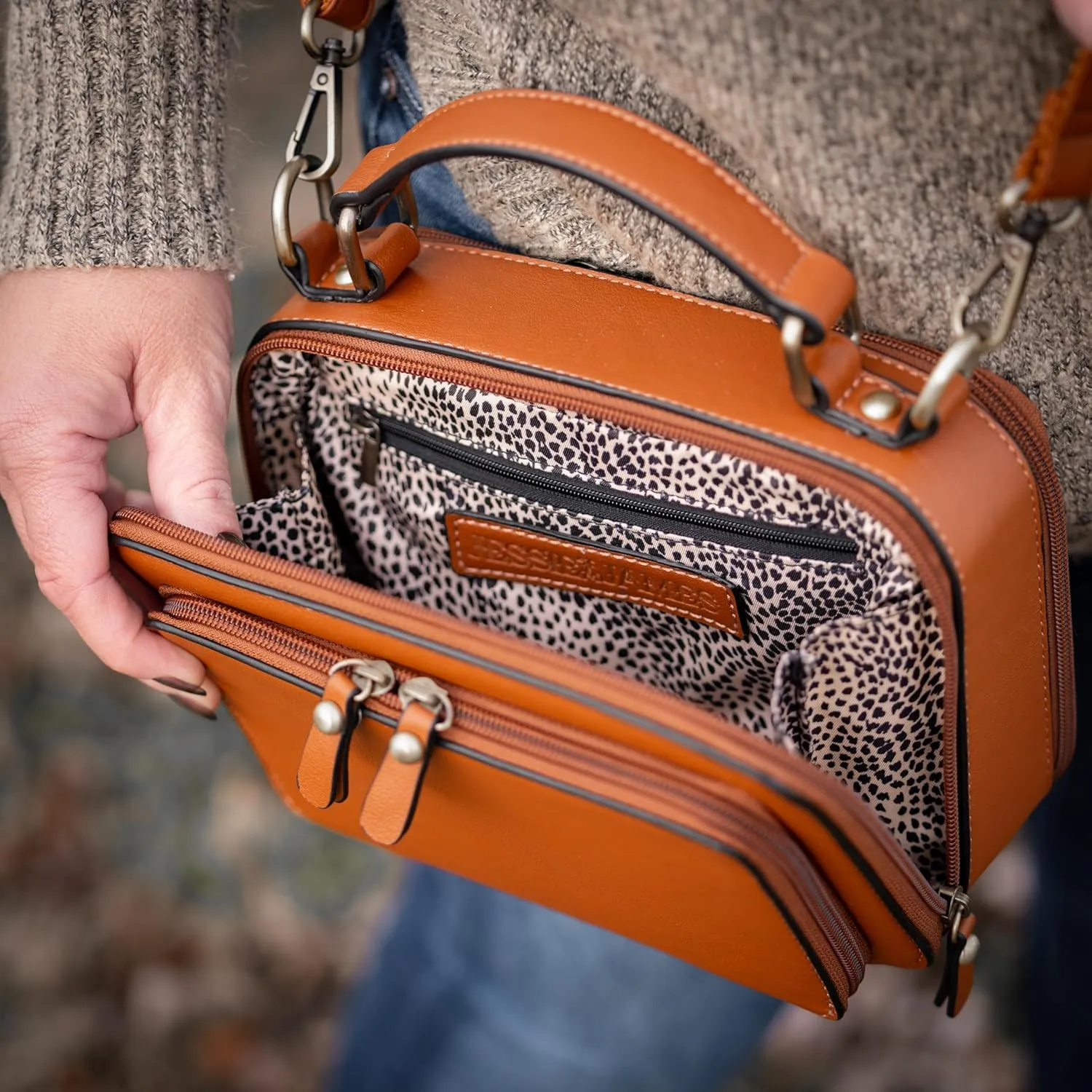 JESSIE & JAMES PANDORA Compact Concealed Carry Crossbody Satchel Purse