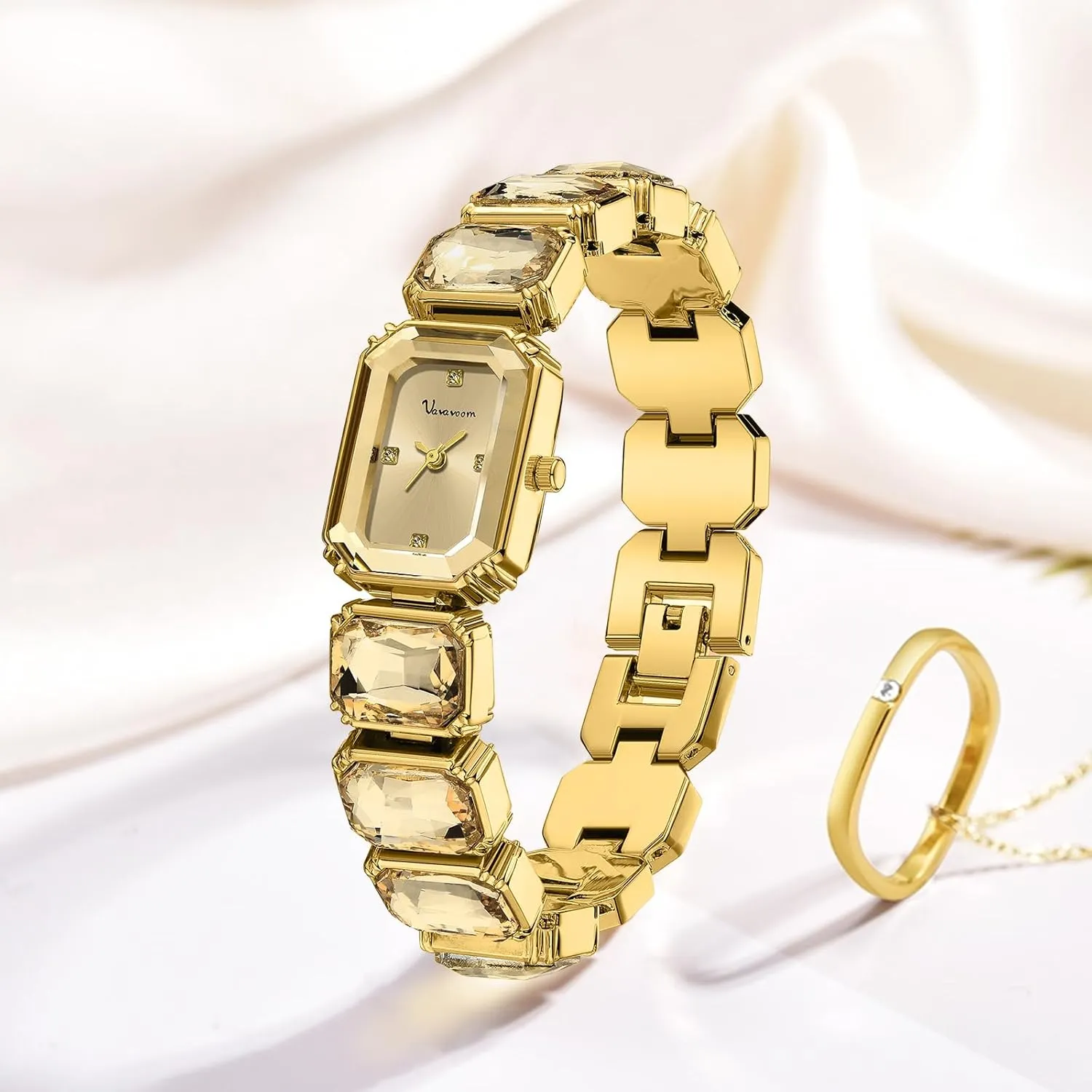 Luxury Womens Crystal Bracelet Watch Elegant Rectangular Minimalist Dial Diamond Bangle Band Waterproof Fashion Dainty Ladies Quartz Watches Ladies Gift