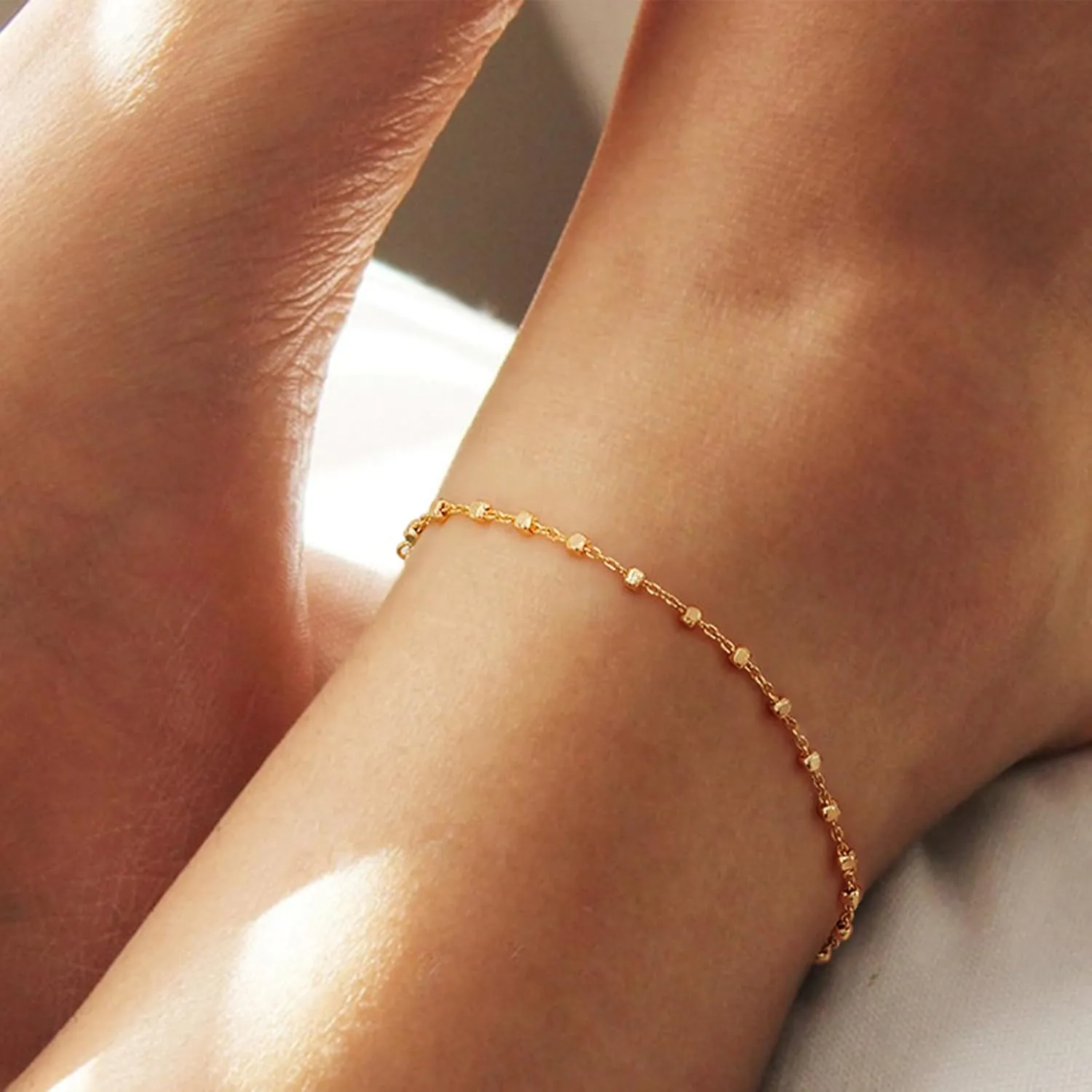 MEVECCO Anklet for Women Gold Chain 14K Gold Plated Dainty Boho Beach Summer Simple Foot Jewelry Ankle Bracelet