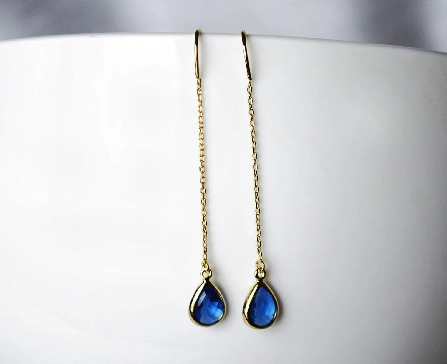 Sapphire Threader Drop earrings, Dainty September Birthstone earrings, Sapphire Drop earrings, Bridesmaid earrings, September Birthday Gift