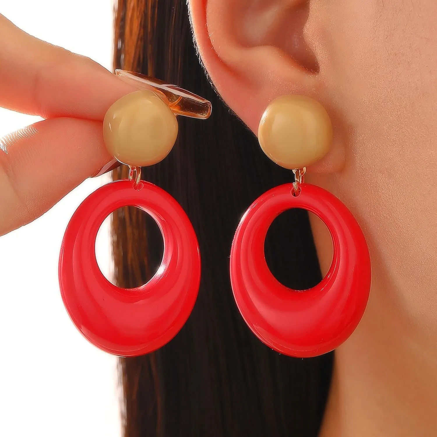 Vintage Acrylic Red Circle Dangle Earrings Acrylic Oval Earrings Large Resin Hoop Drop Earrings Hollow Geometric Earring Resin Disc Stud Earring Jewelry for Women