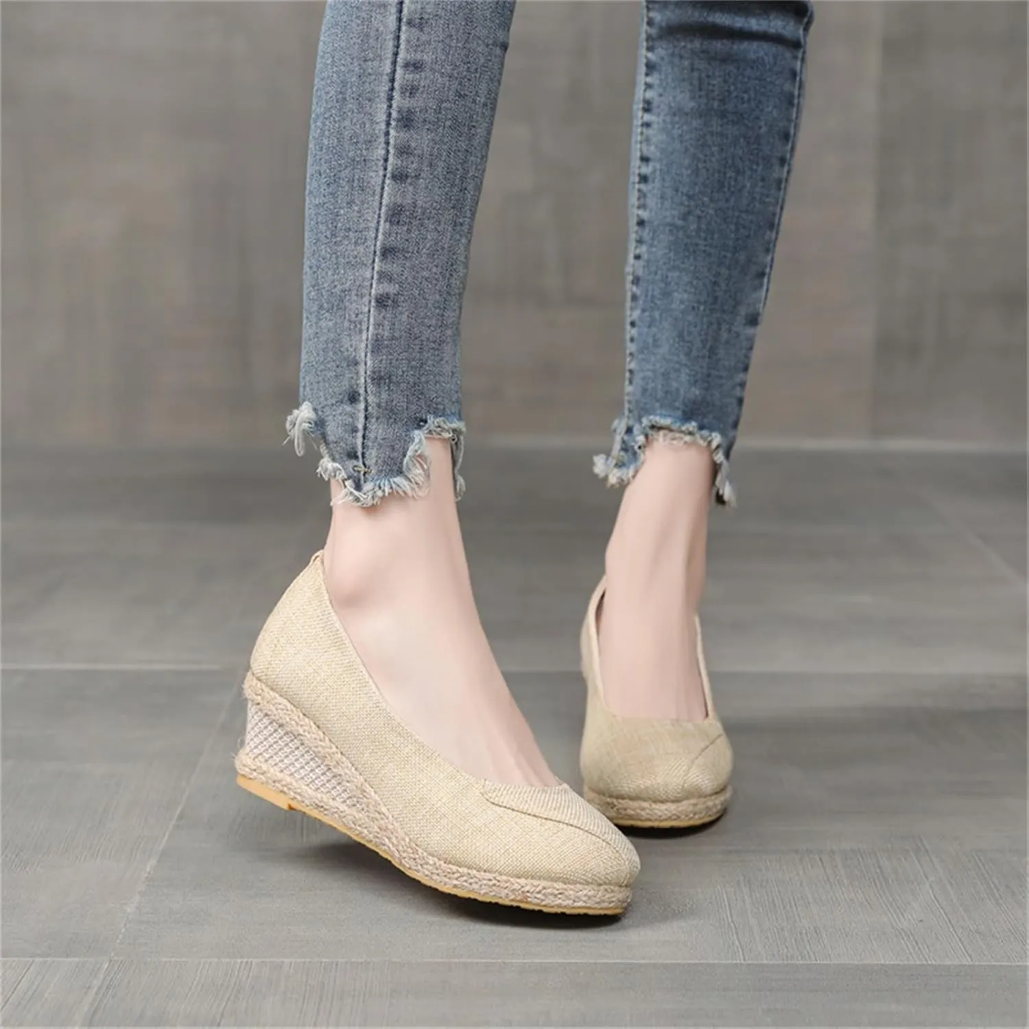 Womens Espadrilles Wedges Casual Comfy Closed Toe Platform Sandals High Heels Breathable Slip On Sandals Walking Shoes
