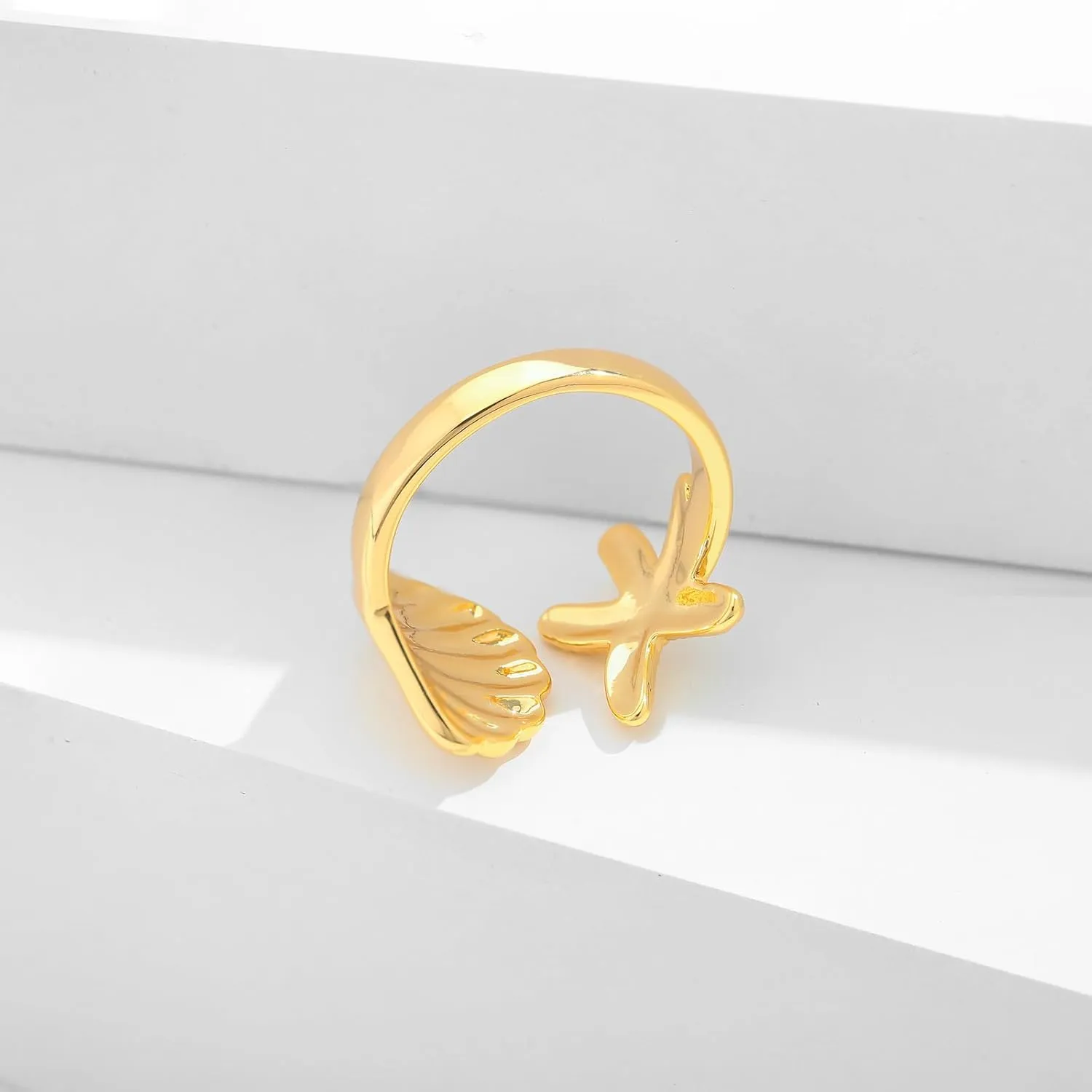 WOWORAMA Gold Conch Shell Starfish Rings for Women Chunky Adjustable Open Rings Gold Ocean Statement Rings Seashell Sea Star Rings Stackable Band Rings Summer Jewelry