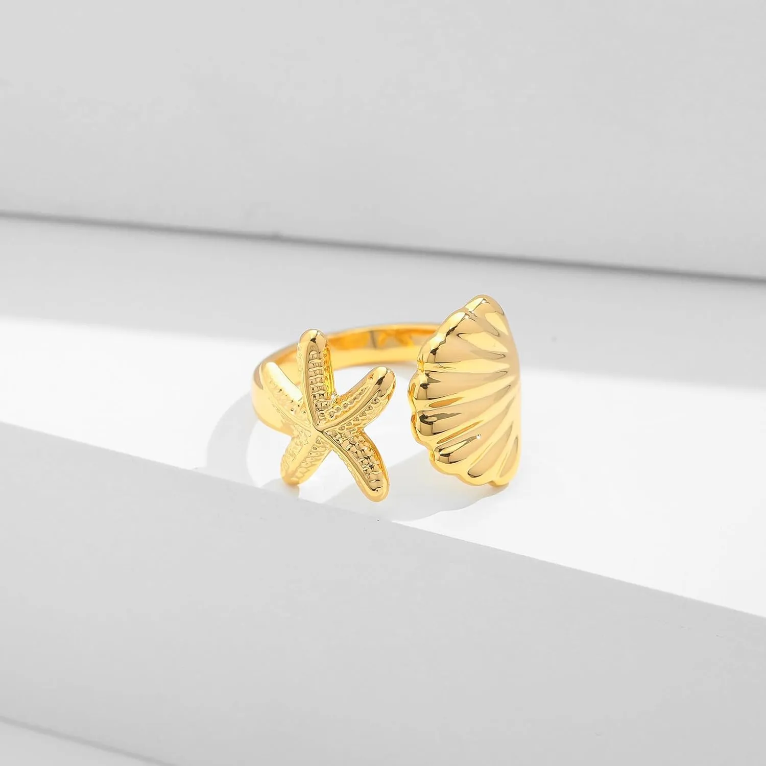 WOWORAMA Gold Conch Shell Starfish Rings for Women Chunky Adjustable Open Rings Gold Ocean Statement Rings Seashell Sea Star Rings Stackable Band Rings Summer Jewelry